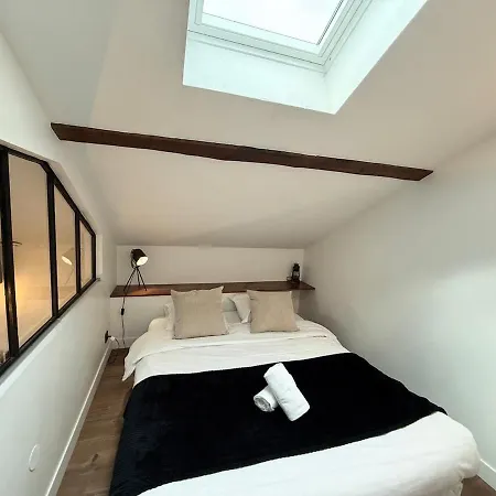 Brottillon 2 - 1 Bedroom - Benite Apartmán